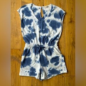 Jane and Delancey Blue & White Tie-Dye Romper size Small